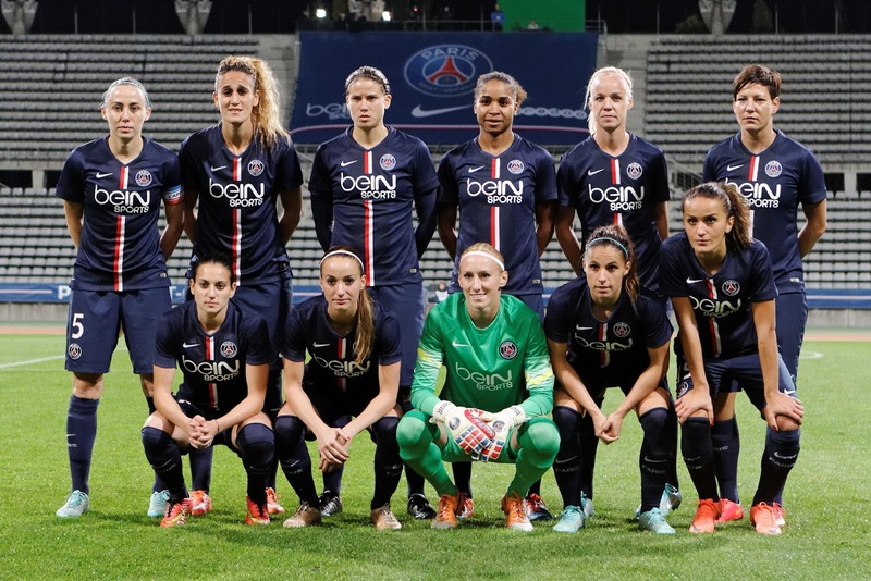 psg-6816929_1920.jpg